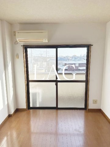 居室・リビング　洋室のお部屋です。