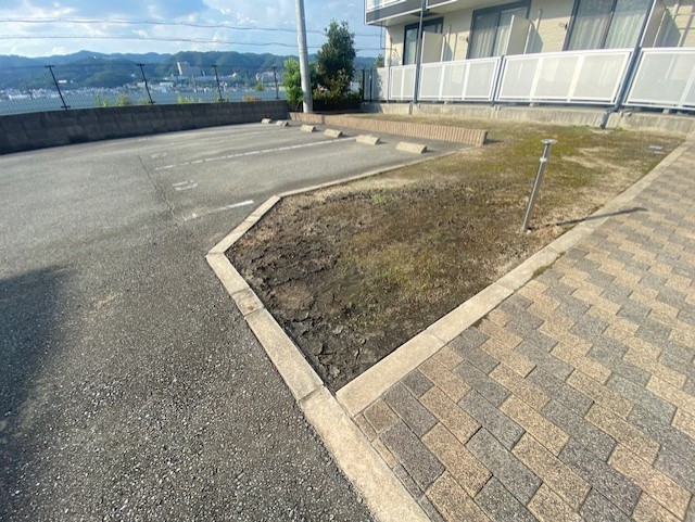 北大阪急行 千里中央駅 バス乗車時間：14分 最寄りバス停で下車 徒歩9分 3階建 築17年のその他写真