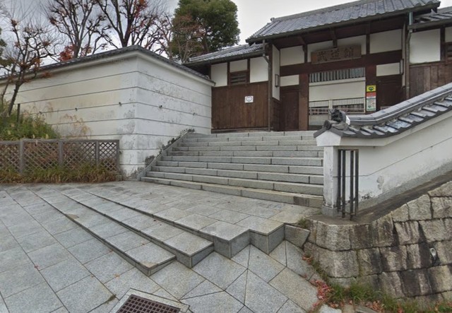 公園　箕面市立第一総合運動場（公園）まで859m
