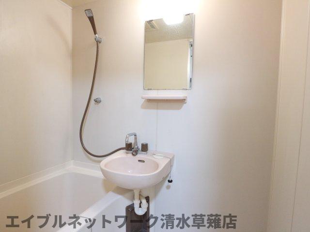 洗面設備　洗面所です