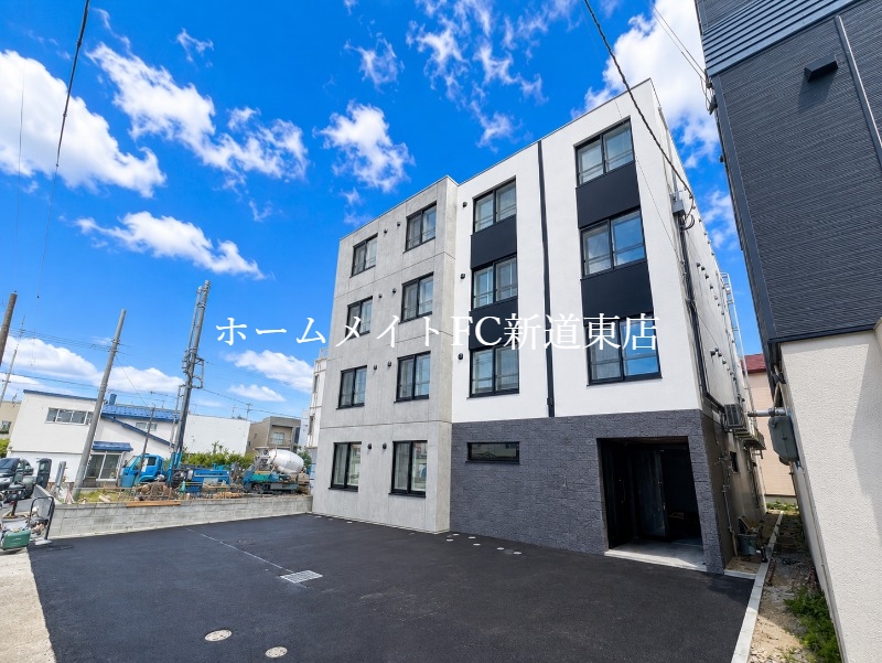 建物外観　建物外観