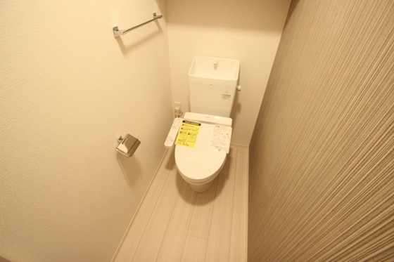 トイレ　※別部屋の写真です