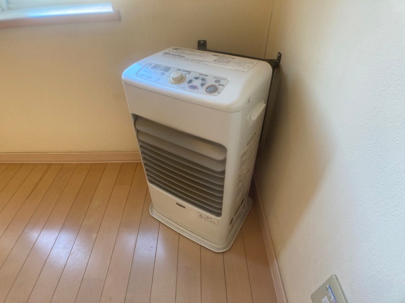 その他設備　灯油暖房です。札幌の寒い冬もこれで大丈夫！