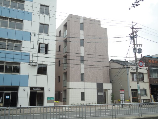 建物外観　外観写真（昼）