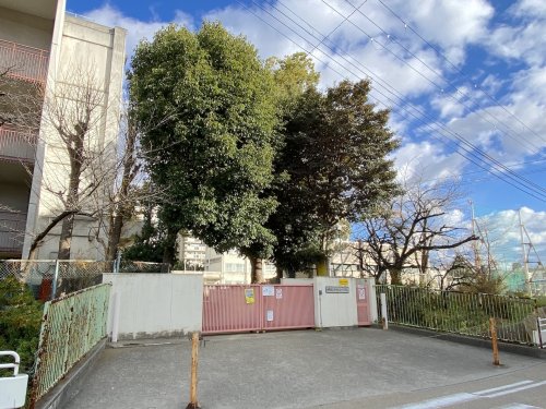 小学校　堺市立中百舌鳥小学校（小学校）まで463m