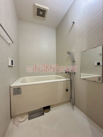 バス・シャワールーム　日々の疲れを癒すお風呂付です