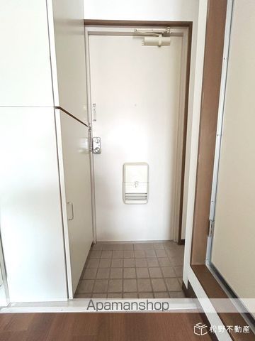 高松琴平電鉄志度線 潟元駅 徒歩4分 3階建 築35年の玄関写真