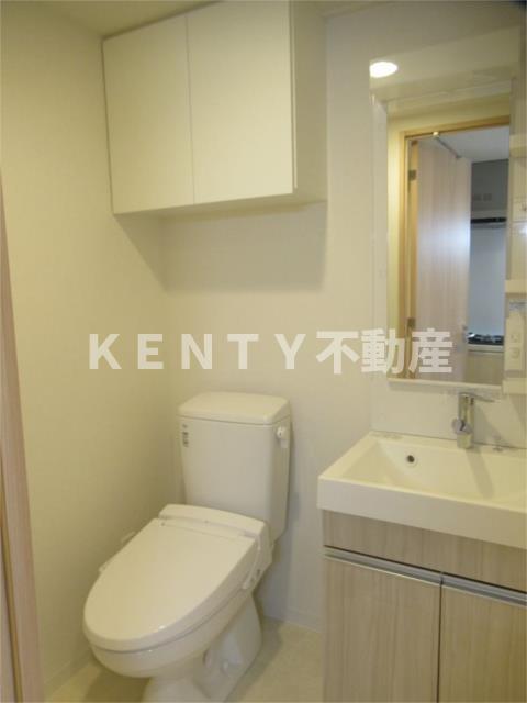 トイレ　落ち着いたトイレです