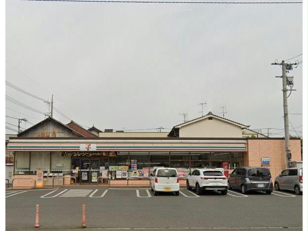 コンビニ　セブンイレブン福山三吉町南店（コンビニ）まで284m