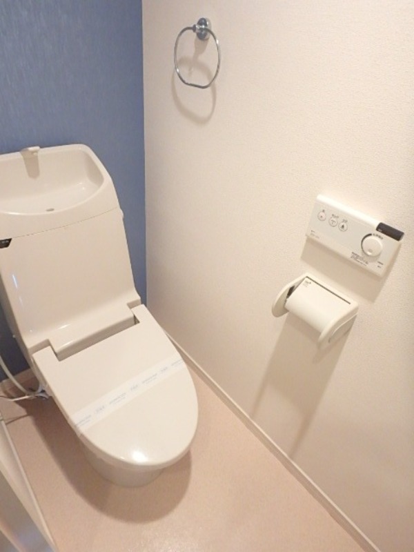 トイレ　図面と現状に相違がある場合には現状を優先
