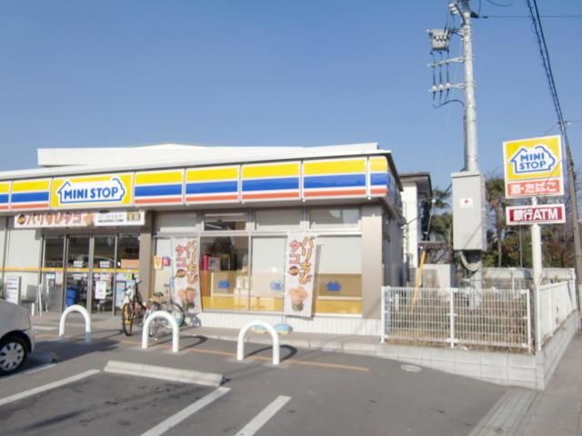 コンビニ　ミニストップ（コンビニ）まで130m