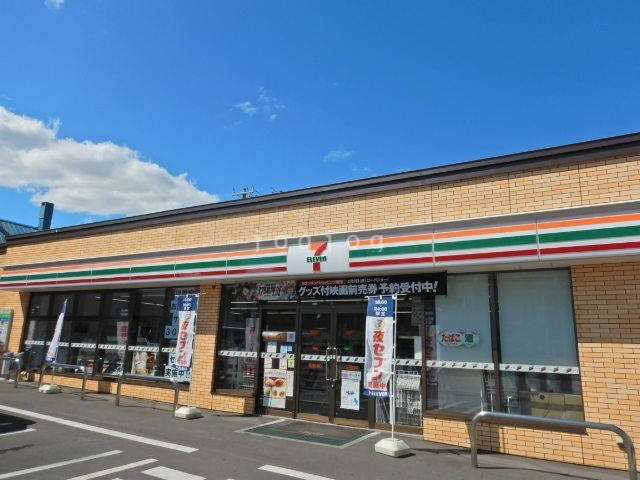 コンビニ　セブンイレブン旭川東2条店（コンビニ）まで440m