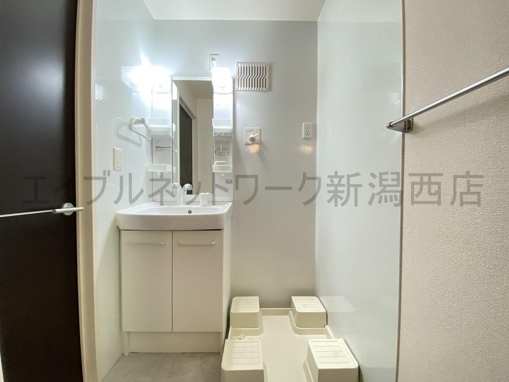 洗面設備　参考写真
