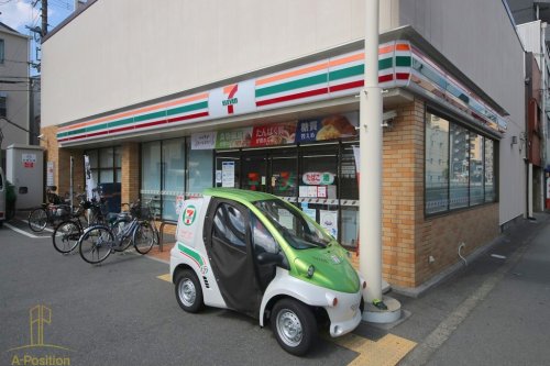 コンビニ　セブンイレブン 大阪中本5丁目店（コンビニ）まで332m