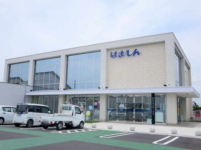 銀行　浜松いわた信用金庫三島支店（銀行）まで880m