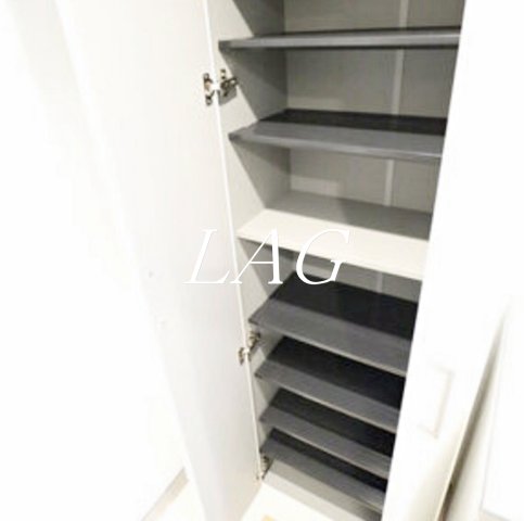 玄関　玄関です。