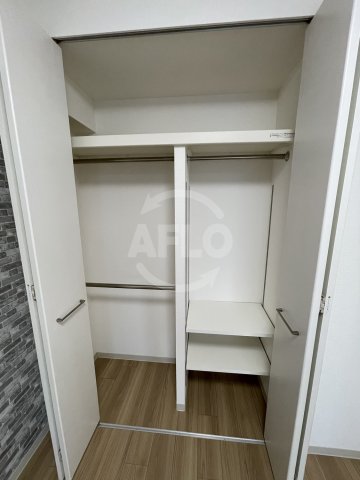 収納　アーバネックス堂島　クローゼット