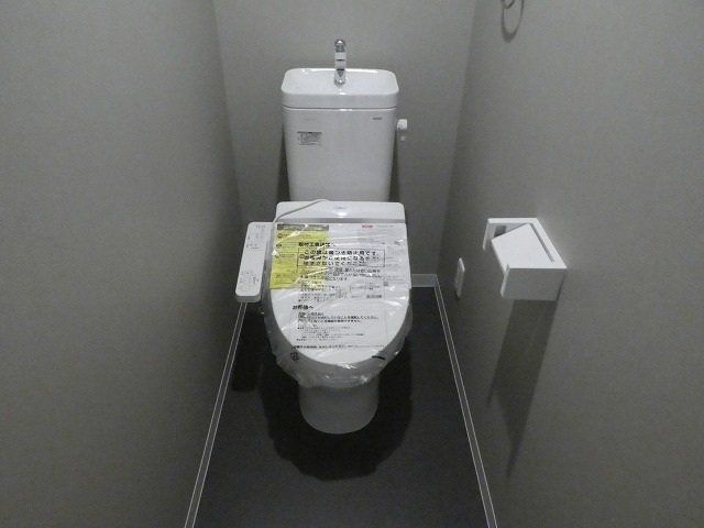 トイレ　温水洗浄トイレです。