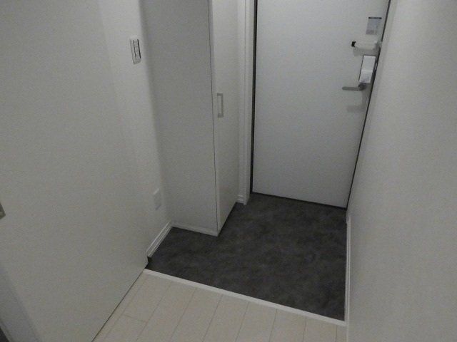 玄関　玄関です。