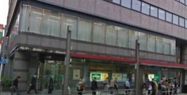 銀行　（株）りそな銀行 上野支店（銀行）まで1707m