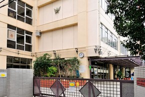 中学校　台東区立浅草中学校（中学校）まで1103m