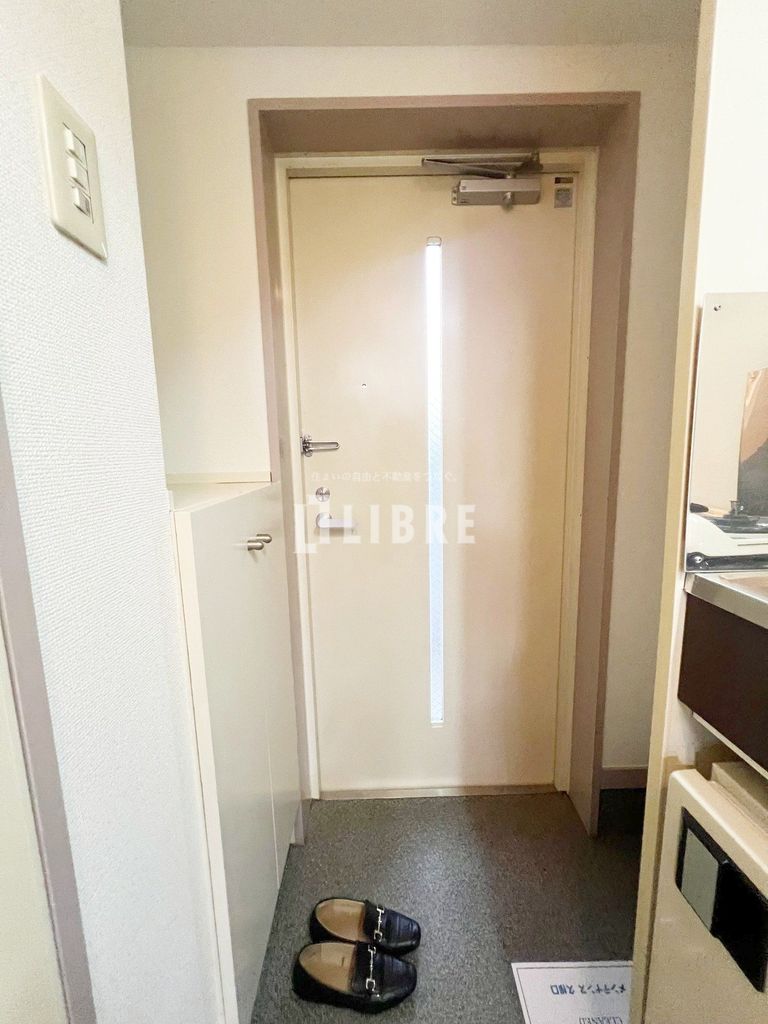 玄関　設備