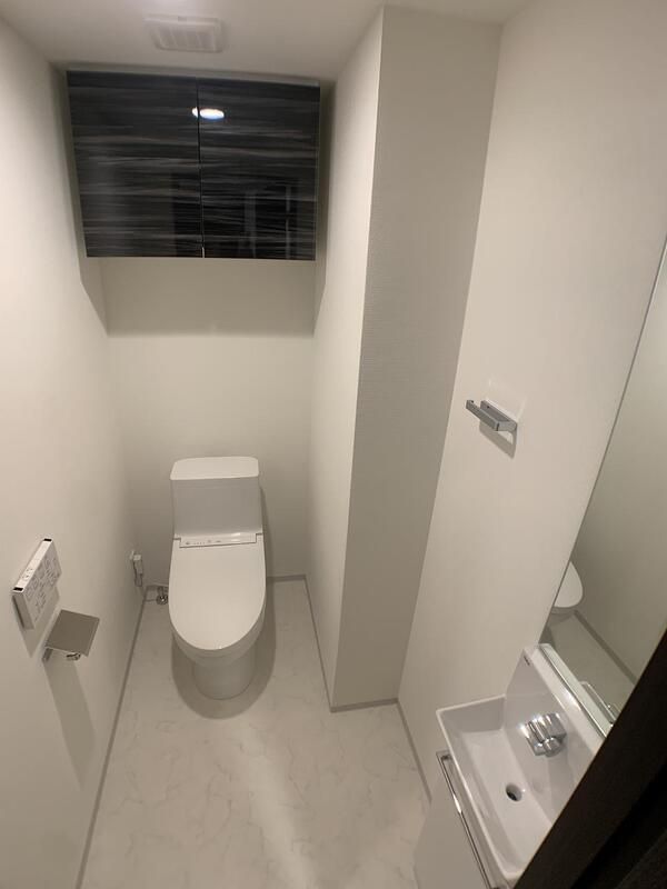 トイレ　落ち着いたトイレです