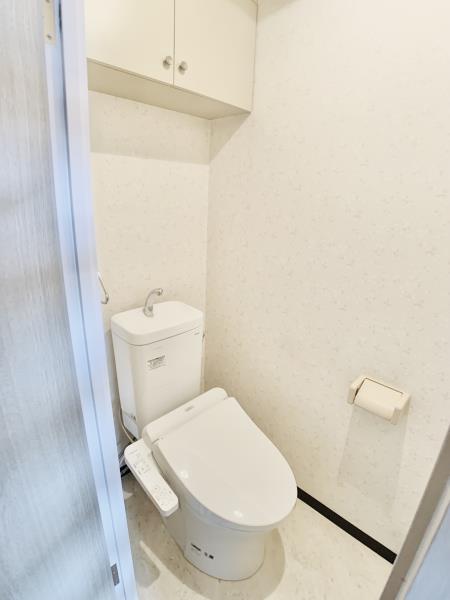 トイレ　トイレもきれいです