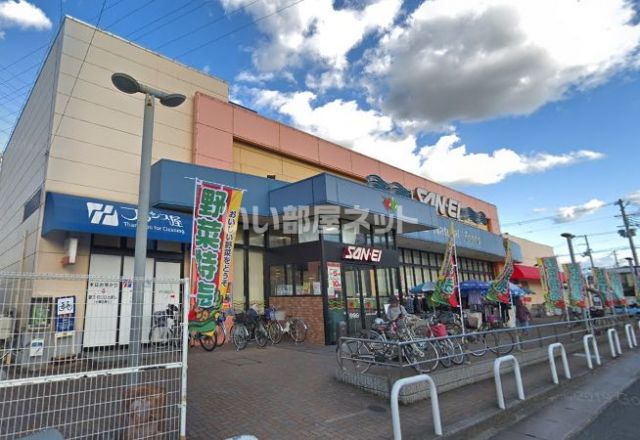 スーパー　スーパーサンエー上松店（スーパー）まで727m