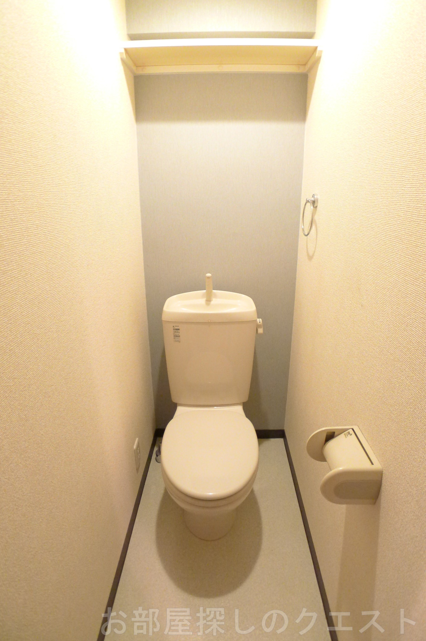 トイレ　（写真は同タイプ）