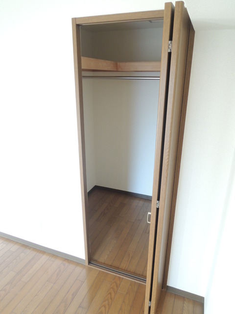 収納　ウォークインクローゼット