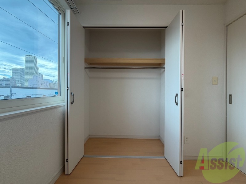 収納　収納もバッチリあるのでお部屋が片付きますよ！