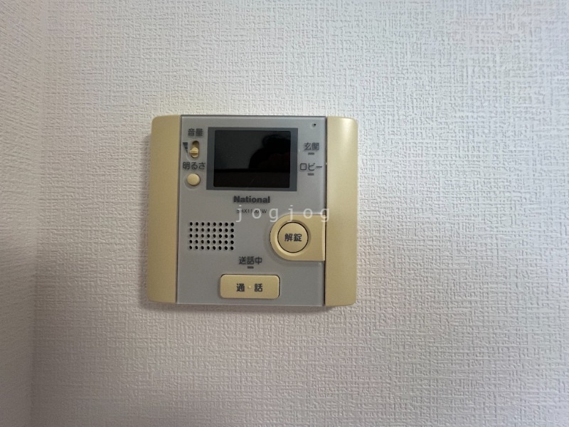 セキュリティ　モニター付きインターホン