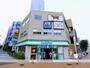 コンビニ　ファミリーマート 南大井三丁目店（コンビニ）まで140m