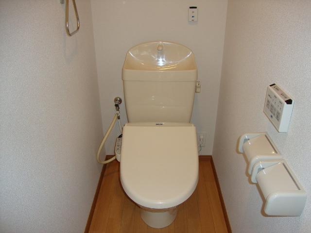 トイレ　シャワー付トイレ