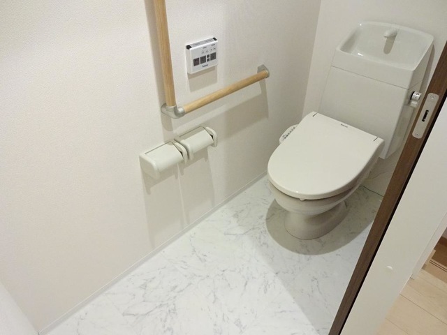 トイレ　図面と現状に相違がある場合には現状を優先