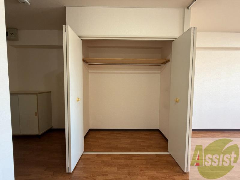 収納　収納もバッチリあるのでお部屋が片付きますよ！