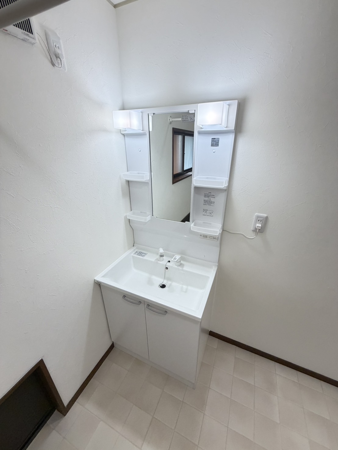 塩屋町3丁目戸建の内装写真