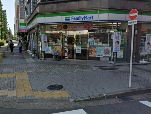 コンビニ　ファミリーマート 丸の内七間町通店（コンビニ）まで196m