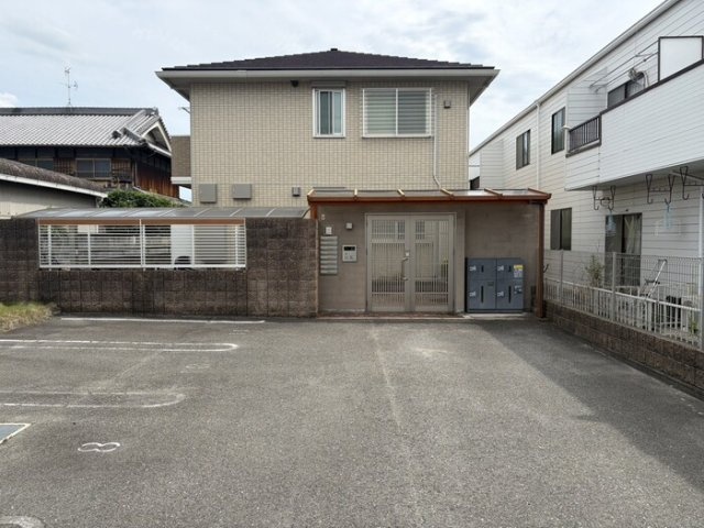 地下鉄谷町線 八尾南駅 徒歩19分 築16年