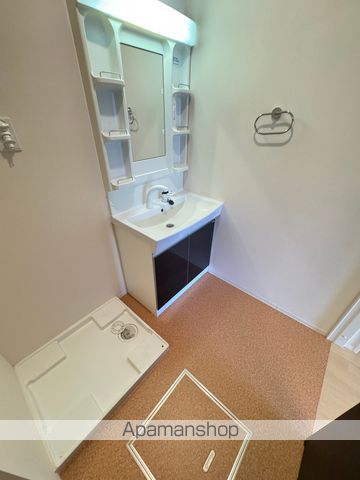 ロングアイランドヒルズマンションIIの内装写真