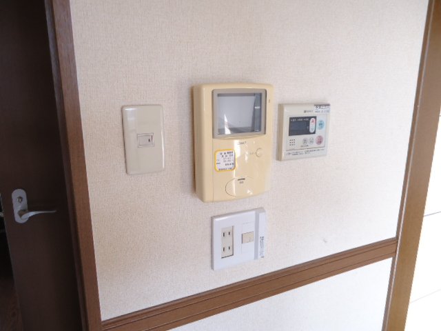 セキュリティ　モニタ付インタフォン