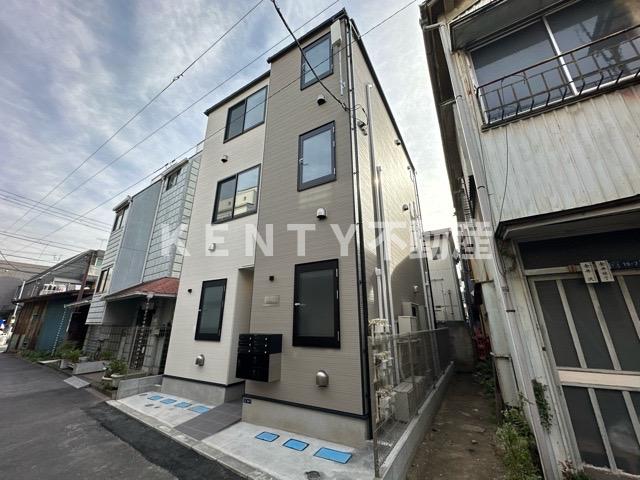 アレクシス羽田の外観写真