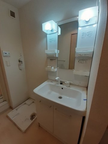 洗面設備　洗面所です