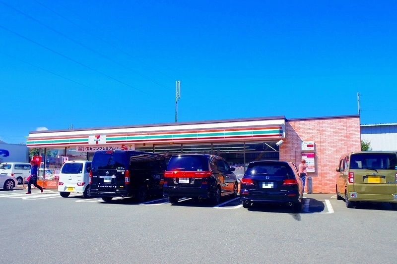 コンビニ　セブンイレブン 東村山恩多町5丁目店（コンビニ）まで740m