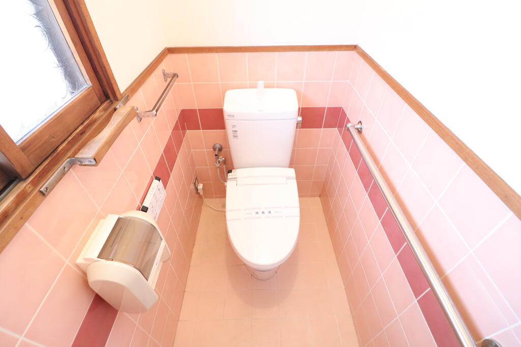 玉島柏島戸建のトイレ写真