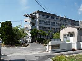 中学校　倉敷市立玉島西中学校（中学校）まで237m