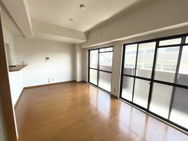居室・リビング　おしゃれな居間です