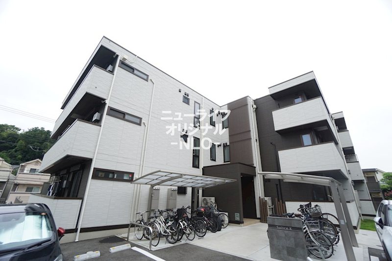ブルーライン あざみ野駅 徒歩21分 築2年