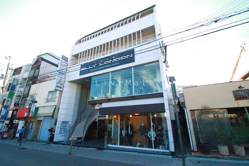 M&Cビルの外観写真